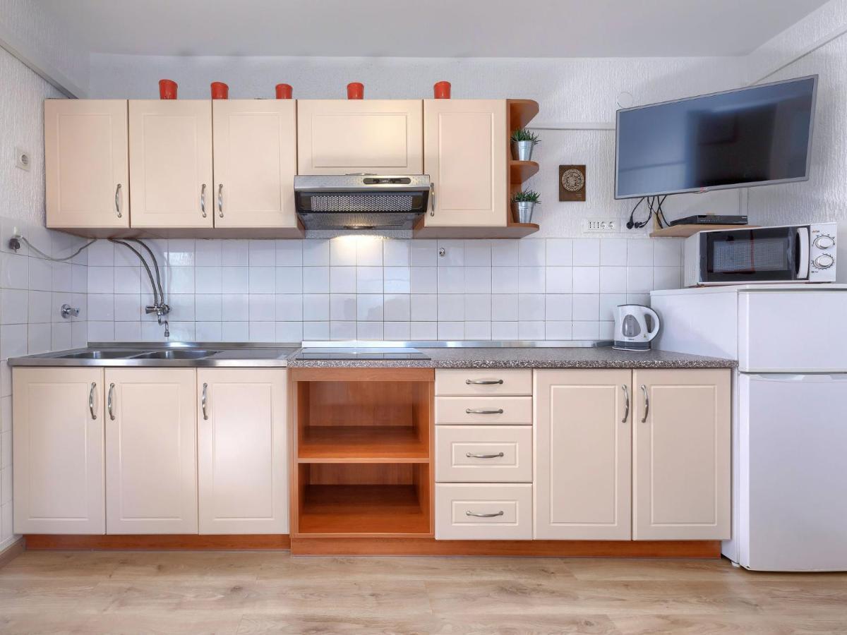 Apartment Zrinka-2 Poreč Buitenkant foto